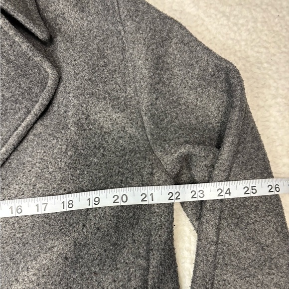 Zara Women Gray Felt Texture Short Open Peacoat - Picture 7 of 12